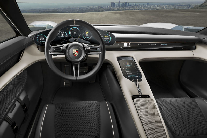 Illustration for article titled El primer coche completamente eléctrico de Porsche llegará en 2019 listo para competir con Tesla